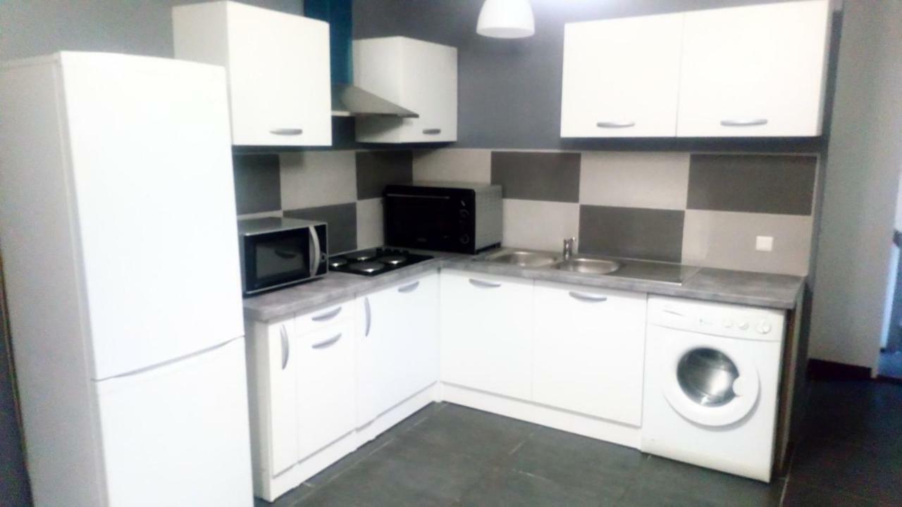 La Ferté-Gaucher Maison Duplex & Appartement Sur Cour מראה חיצוני תמונה