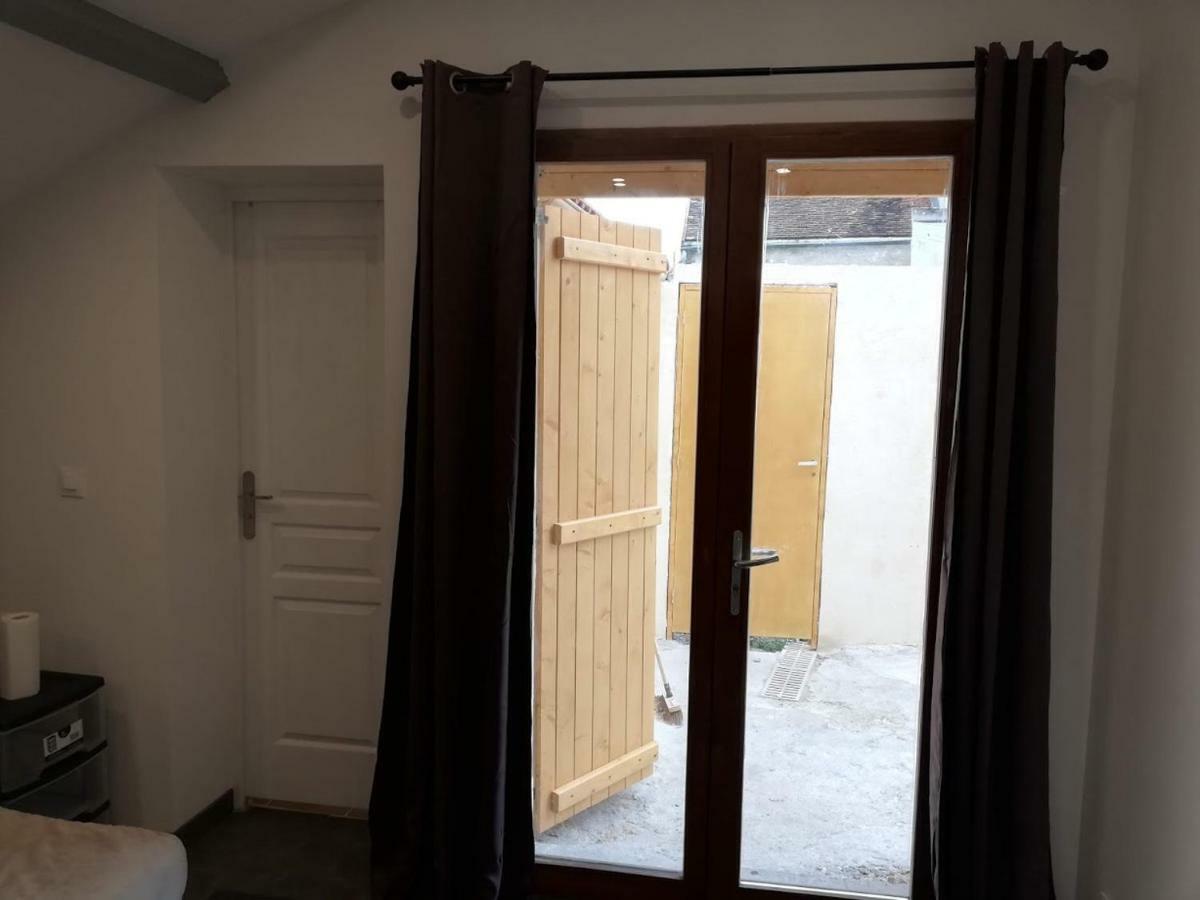 La Ferté-Gaucher Maison Duplex & Appartement Sur Cour מראה חיצוני תמונה